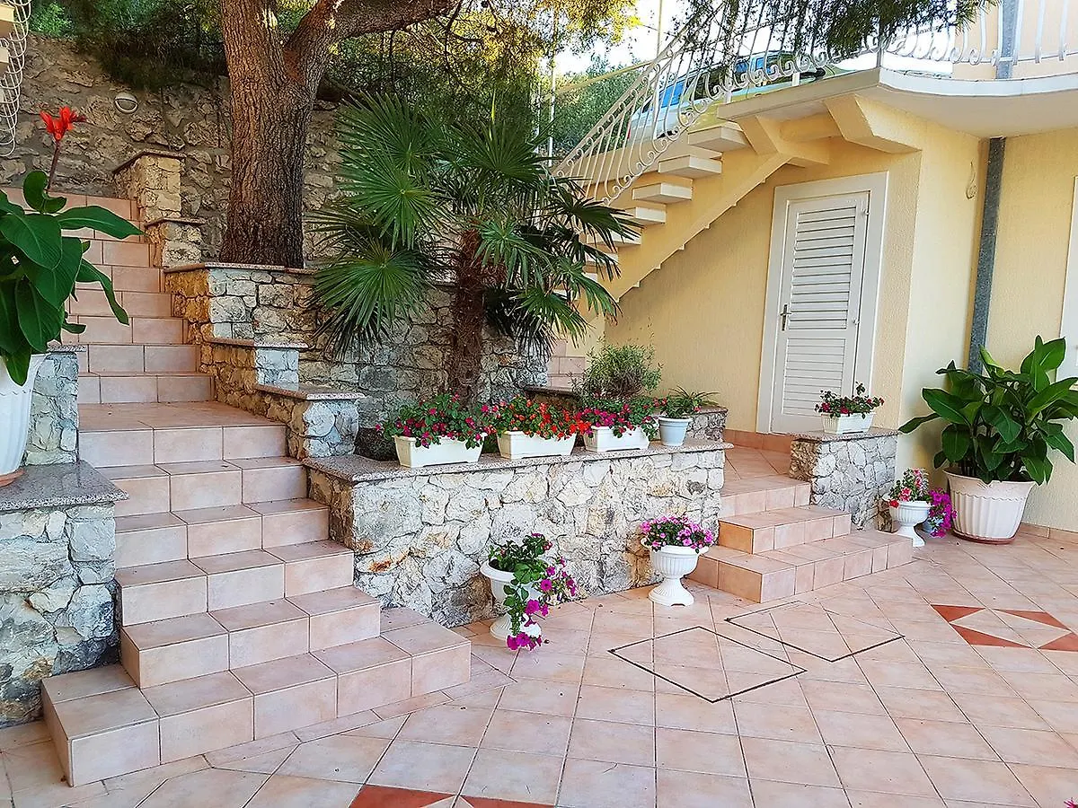 Antonio Apartments Trogir